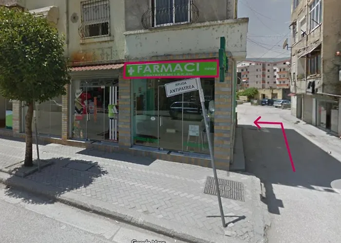 David's In - Near Old Town Апартаменты *